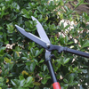 Flexible hedge trimmer